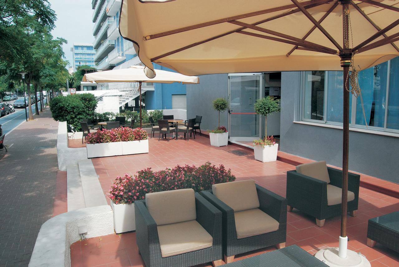 Hotel Embassy Pesaro Eksteriør billede